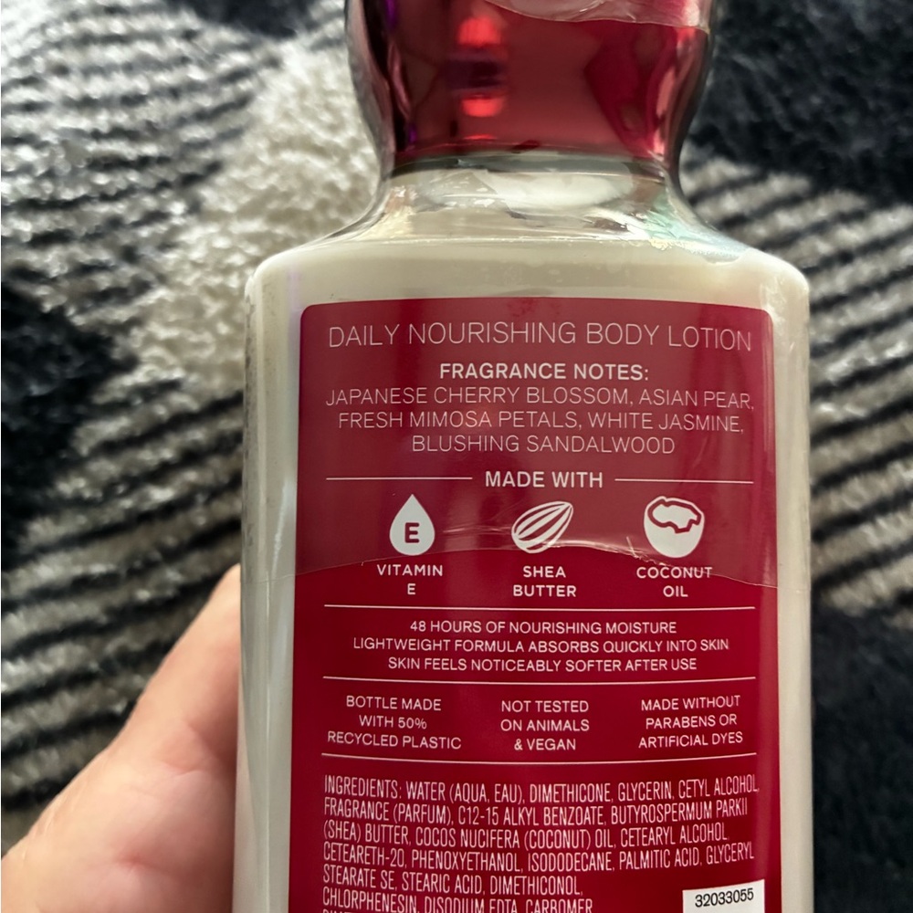 Bath & Body Works Japanese Cherry Blossom Body Care Set - Pink/Red (4) - Picture 3 of 5